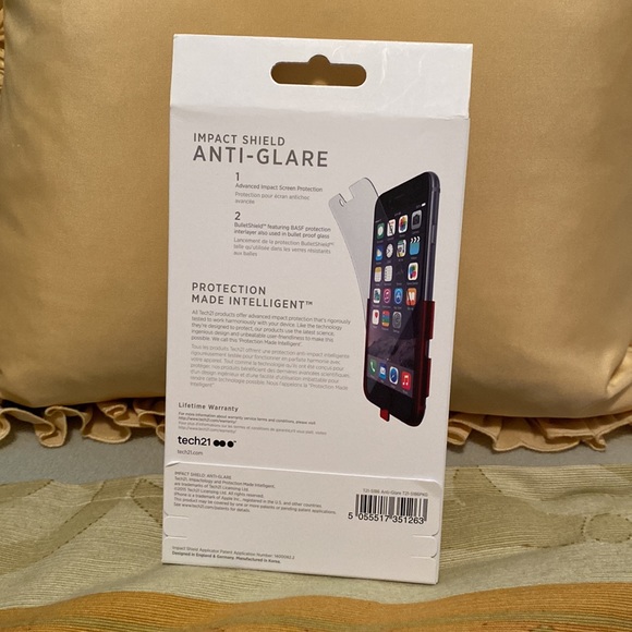 iPhone 6 impact shield, antiglare, screen protection - Picture 2 of 3